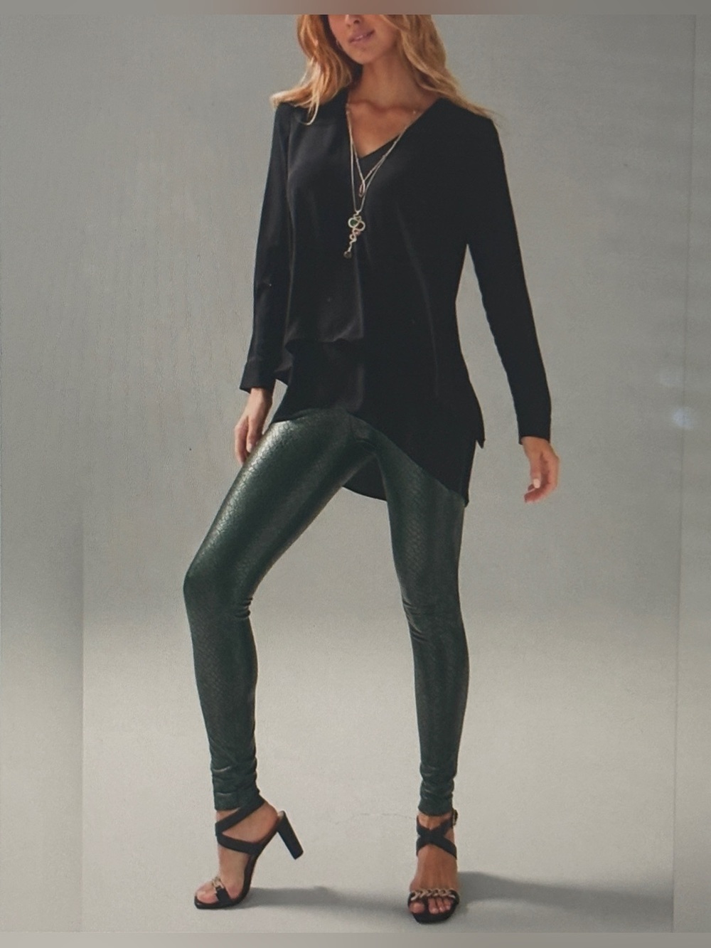 White House Black Market Dark Green Faux-Snakeskin Runway Leggings  2